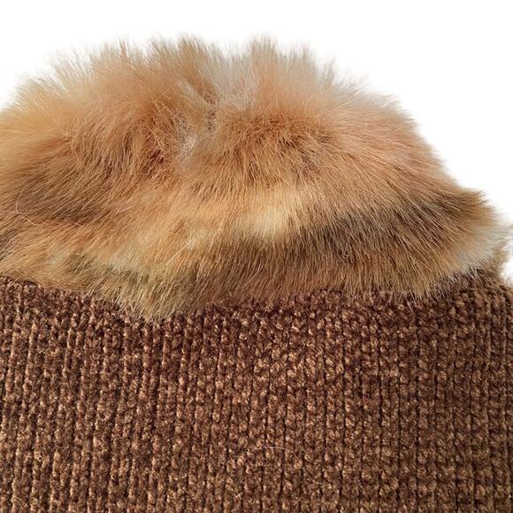 Vintage Boho Faux Fur Grommet Suede Trim  Chenille Back Zipper Vest Medium - Picture 6 of 7